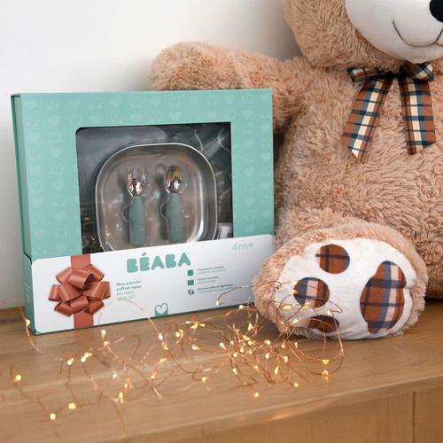 Beaba Zestaw prezentowy First Meals 3w1 (talerzyk + zestaw sztućców + śliniak) Sage green