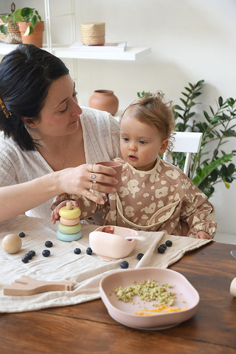 Beaba Komplet naczyń z silikonu z przyssawką Cotton candy (stary indeks: 913429)