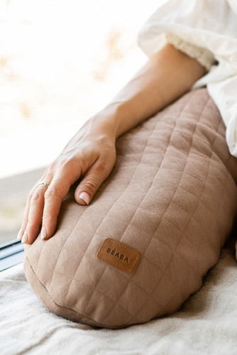 Beaba Ergonomiczna poduszka rogal dla kobiet w ciąży i karmiących Big Flopsy ™ Fleur de coton Cacao
