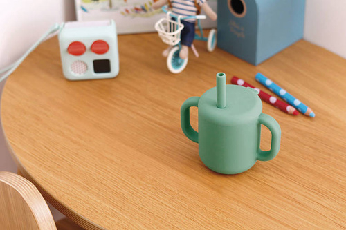 Beaba Silikonowy kubek ze słomką 170 ml Sage green